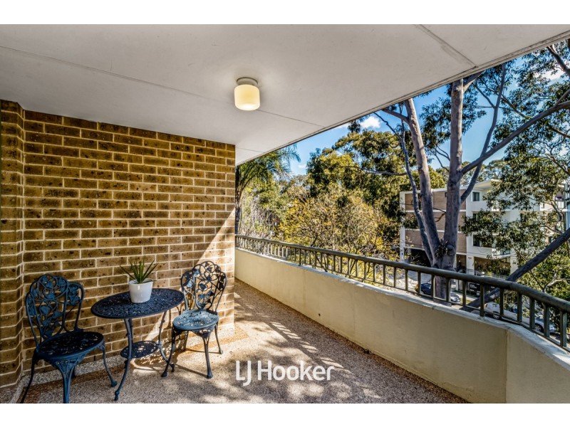 12/237-239 Targo Road, Toongabbie NSW 2146