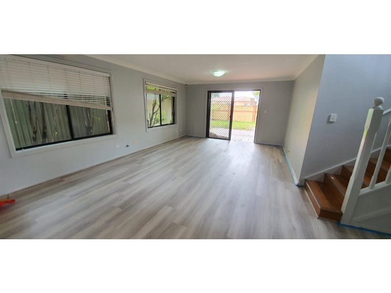 8/9-13 Valeria Street, Toongabbie NSW 2146