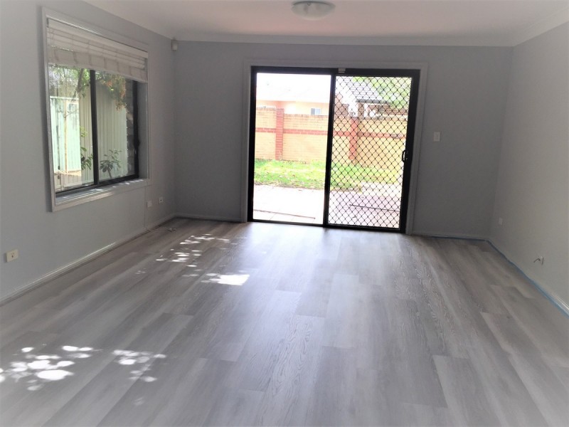 8/9-13 Valeria Street, Toongabbie NSW 2146