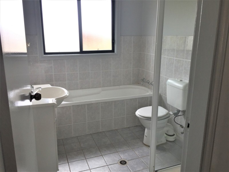 8/9-13 Valeria Street, Toongabbie NSW 2146