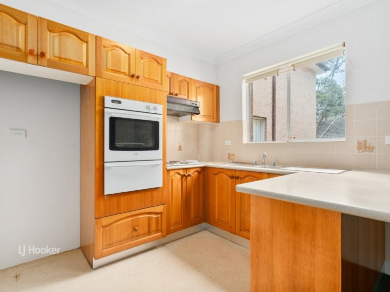 16/37-39 Memorial Avenue, Merrylands NSW 2160