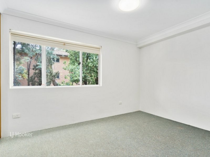 16/37-39 Memorial Avenue, Merrylands NSW 2160