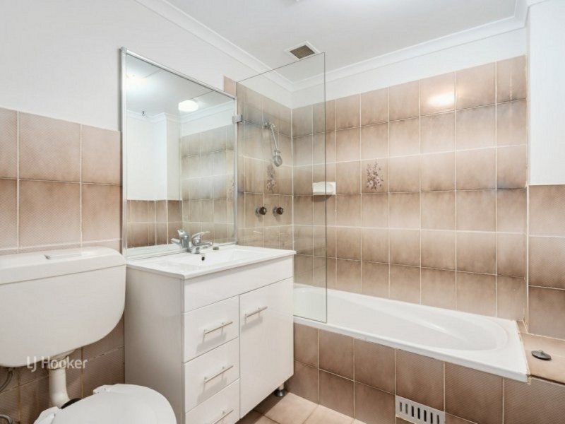 16/37-39 Memorial Avenue, Merrylands NSW 2160