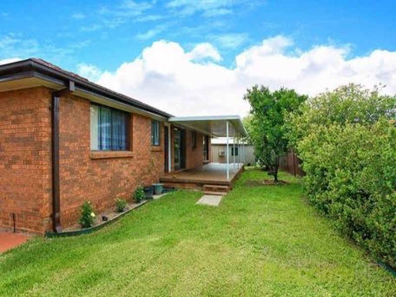 17 Tulip Place, Quakers Hill NSW 2763