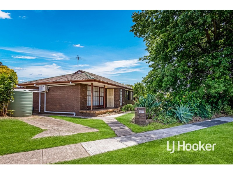 18 Vianney Crescent, Toongabbie NSW 2146