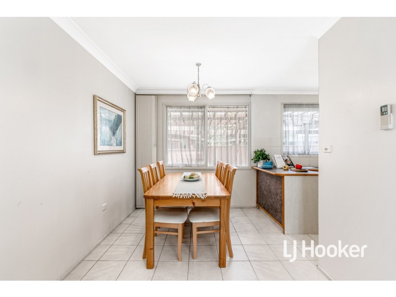 18 Vianney Crescent, Toongabbie NSW 2146