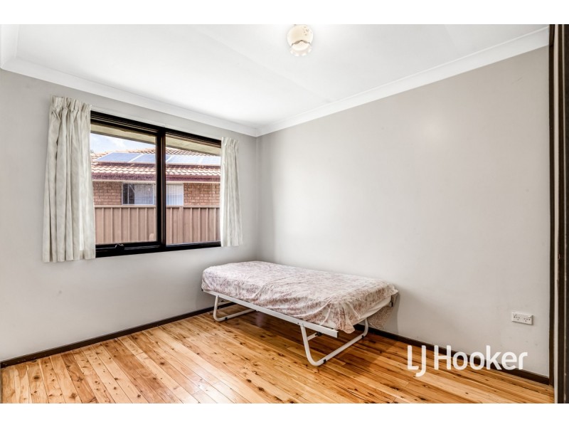 18 Vianney Crescent, Toongabbie NSW 2146