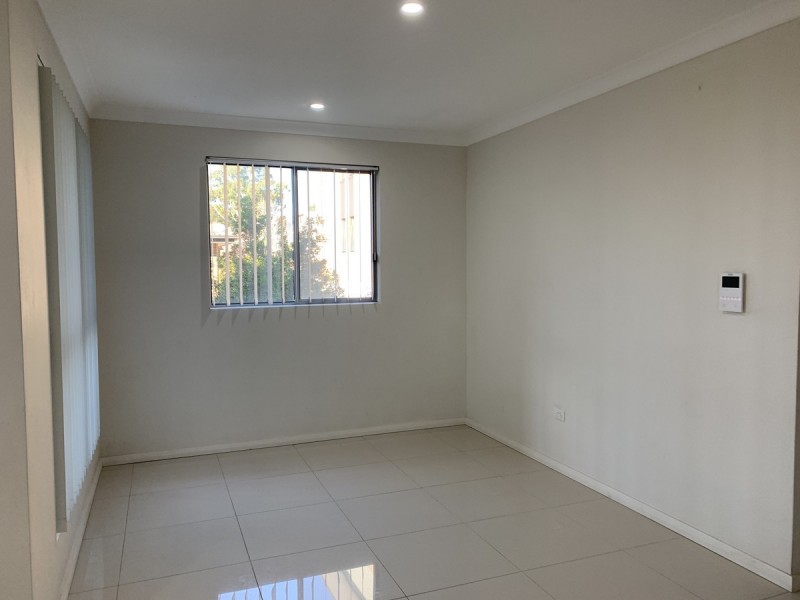 15/1-2 Harvey Place, Toongabbie NSW 2146