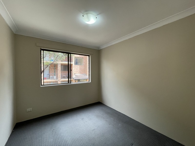 17/227 Targo Road, Girraween NSW 2145
