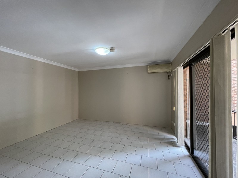 17/227 Targo Road, Girraween NSW 2145