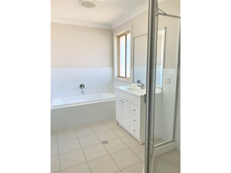 2/44 Metella Road, Toongabbie NSW 2146