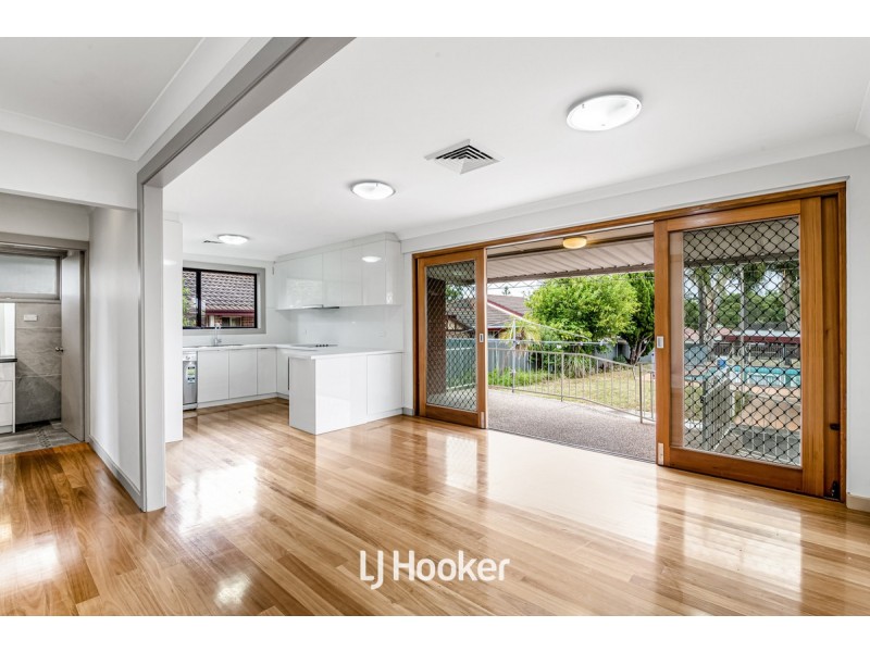 86 Ballandella Road, Toongabbie NSW 2146