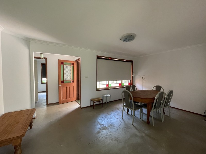 11 Civic Avenue, Pendle Hill NSW 2145