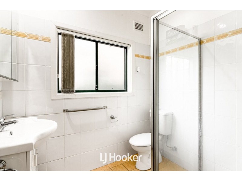 1 First Avenue, Toongabbie NSW 2146