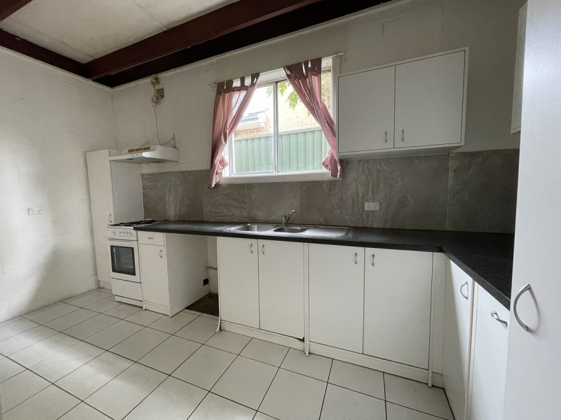 16 Cornelia Road, Toongabbie NSW 2146