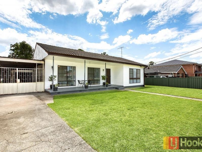 40 Reynolds Street, Toongabbie NSW 2146