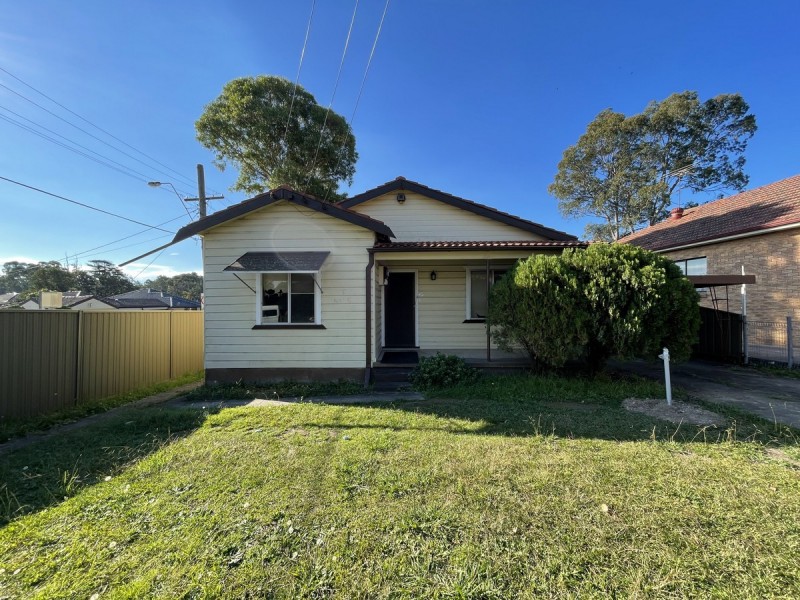 5 Gilba Road, Pendle Hill NSW 2145