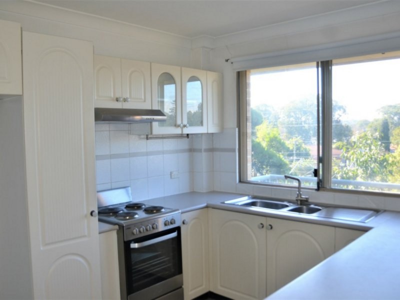 24/235 Targo Road, Toongabbie NSW 2146