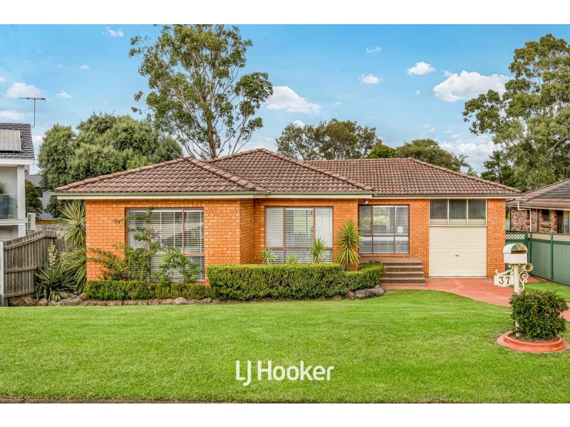 37 Rosewood Drive, Greystanes NSW 2145