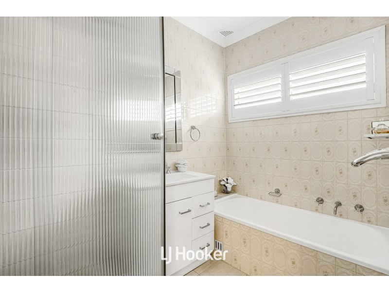 37 Rosewood Drive, Greystanes NSW 2145