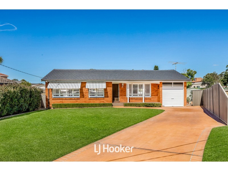 11 Polo Crescent, Girraween NSW 2145
