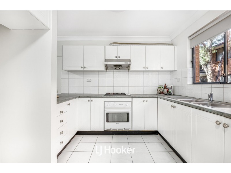 14/245-247 Targo Road, Toongabbie NSW 2146