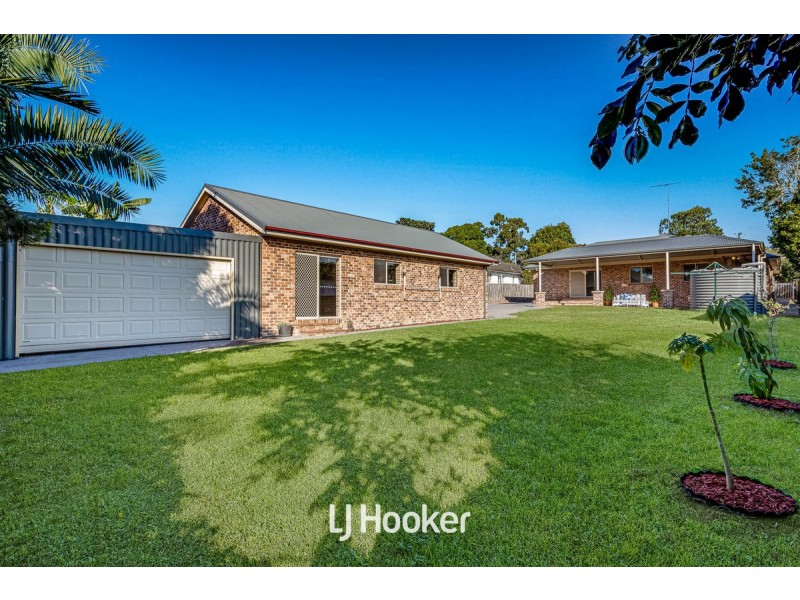 74 Oramzi Road, Girraween NSW 2145