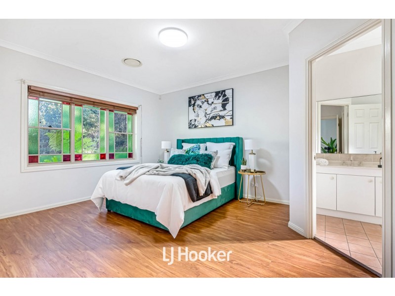 74 Oramzi Road, Girraween NSW 2145