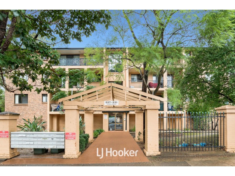7/227 Targo Road, Girraween NSW 2145