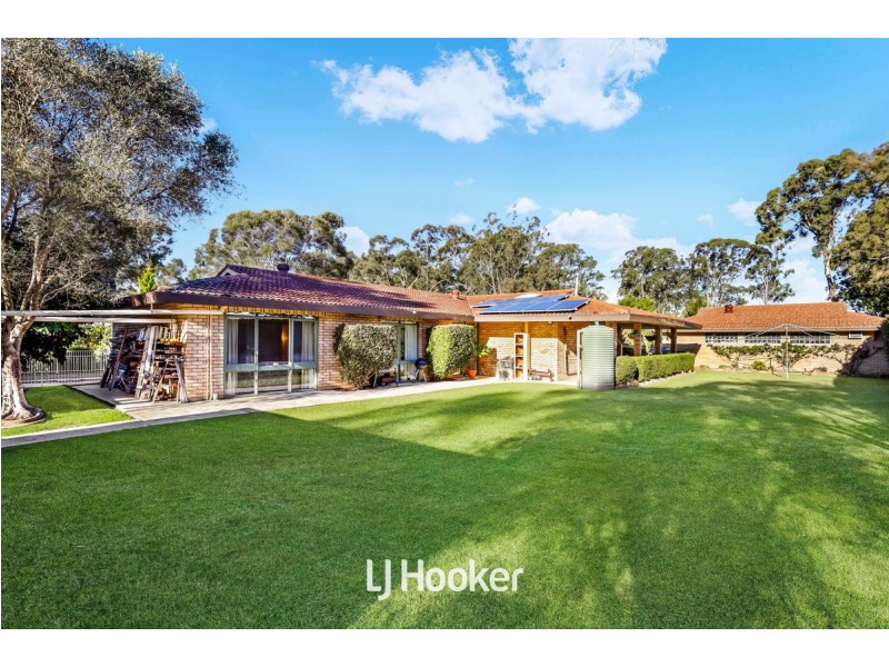 27 Buckingham Road, Baulkham Hills NSW 2153