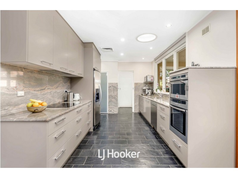 27 Buckingham Road, Baulkham Hills NSW 2153