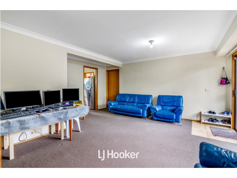 2/54A Cornelia Road, Toongabbie NSW 2146