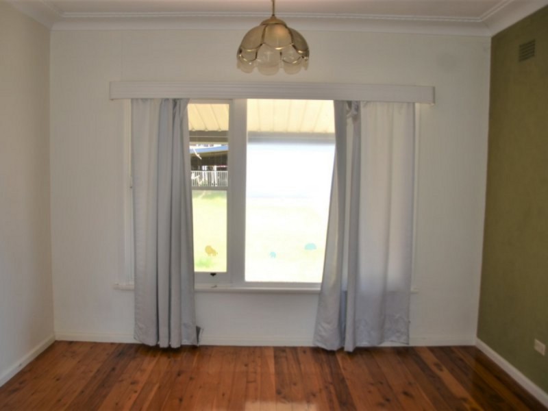 33 Toongabbie Road, Toongabbie NSW 2146