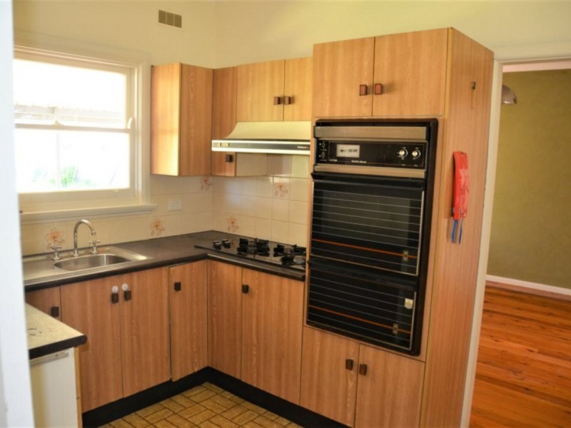 33 Toongabbie Road, Toongabbie NSW 2146