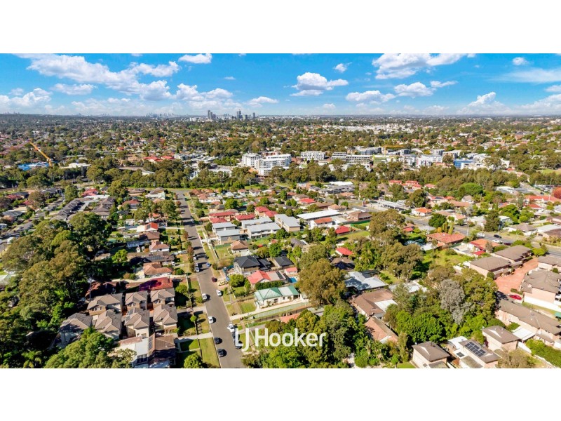 32 Marcia Street, Toongabbie NSW 2146