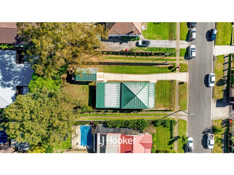 32 Marcia Street, Toongabbie NSW 2146