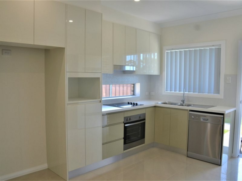 10a Abercrombie Avenue, Seven Hills NSW 2147