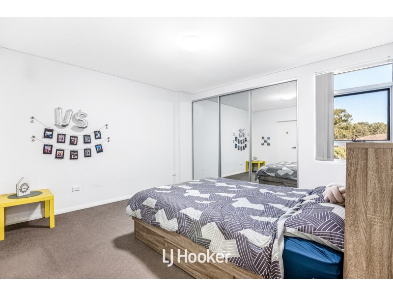 11/15-19 Toongabbie Road, Toongabbie NSW 2146