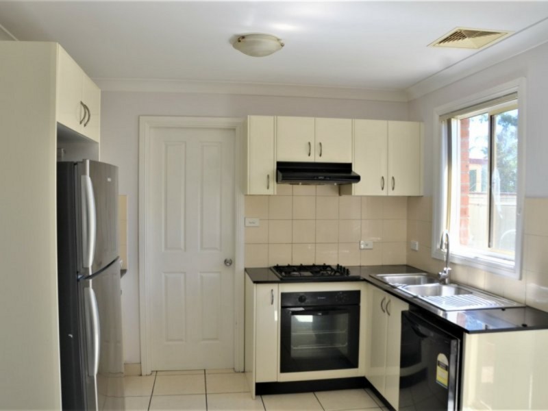 3/45 Cornelia Road, Toongabbie NSW 2146