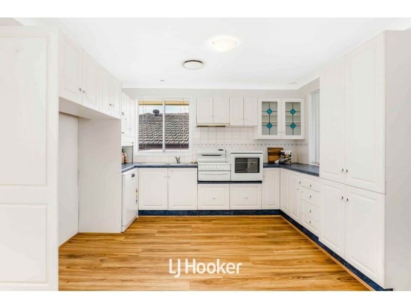 14 Valencia Crescent, Toongabbie NSW 2146