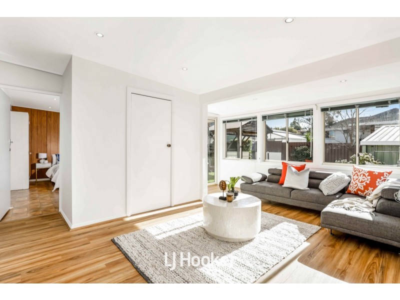 14 Valencia Crescent, Toongabbie NSW 2146