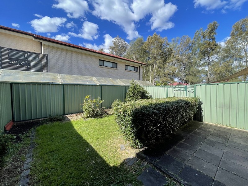 6/104 Metella Road, Toongabbie NSW 2146
