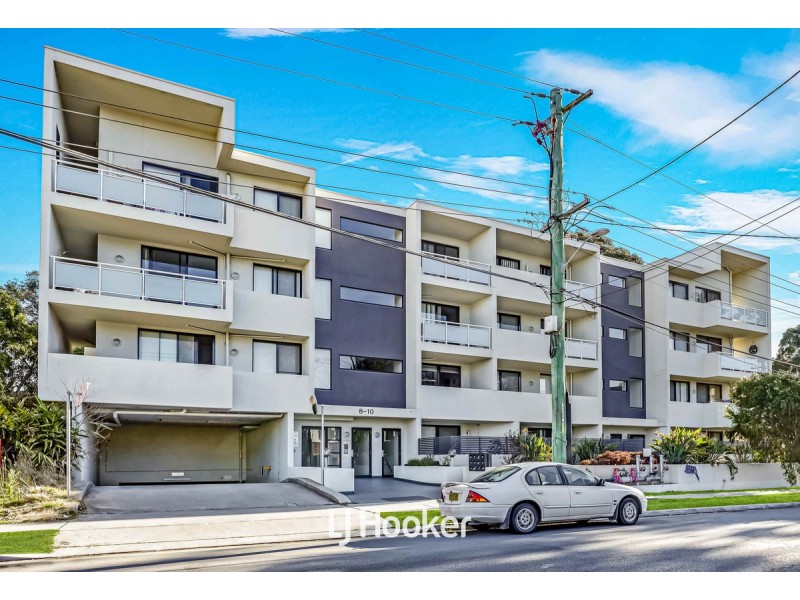 4/8-10 Octavia Street, Toongabbie NSW 2146