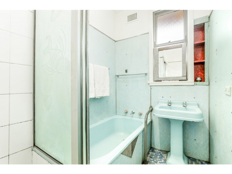 21 Metella Road, Toongabbie NSW 2146