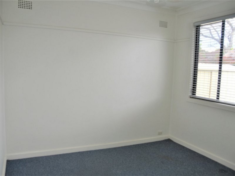 4 Sixth Avenue, Seven Hills NSW 2147