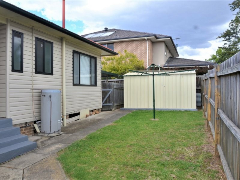 4 Sixth Avenue, Seven Hills NSW 2147