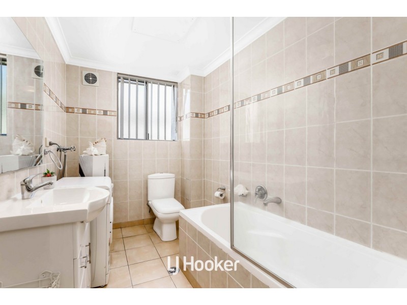 1/43 Aurelia Street, Toongabbie NSW 2146