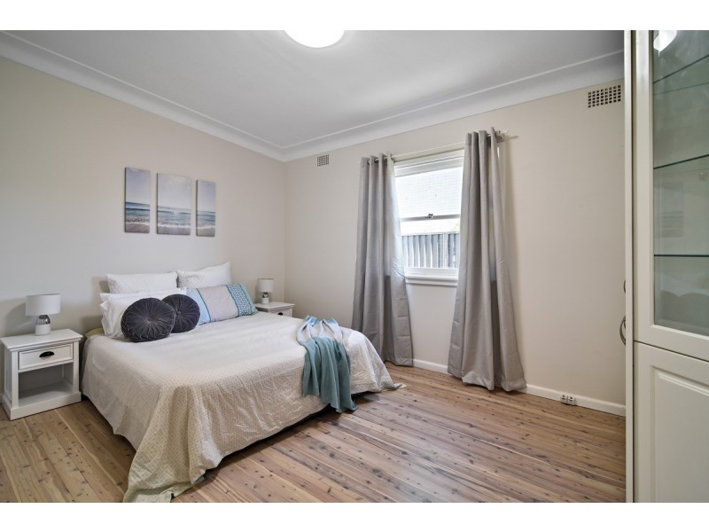 71 Bulli Road, Toongabbie NSW 2146