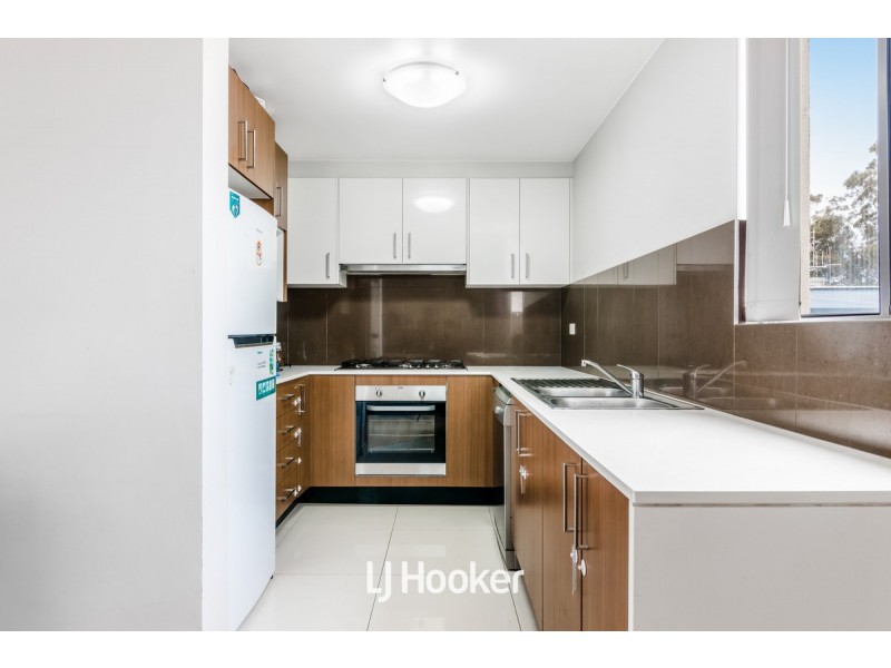 2/4-6 Junia Avenue, Toongabbie NSW 2146