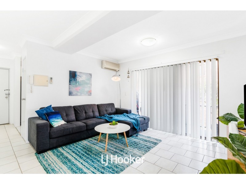 11/227 Targo Road, Girraween NSW 2145